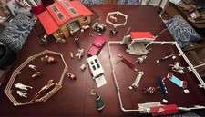 Shleich Large Set Horse Stable