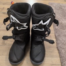 GENUINE TRIUMPH ALPINESTARS