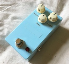 Clone of a Univox Superfuzz Effects Pedal.