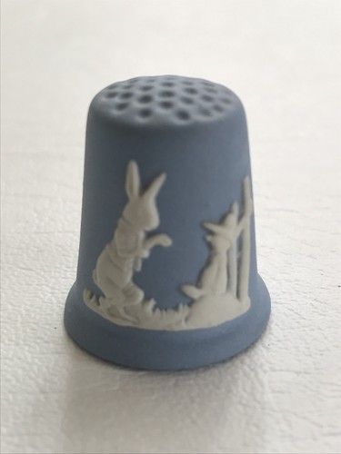 Wedgwood blue jasperware - , peter