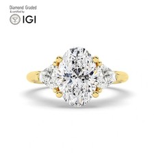 Oval Diamond Trilogy Ring 14k