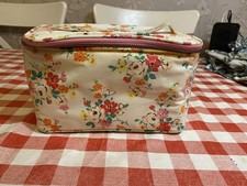 Cath Kidston Floral Toiletry Bag Makeup Case Wash Bag Wipe Clean – Never Used