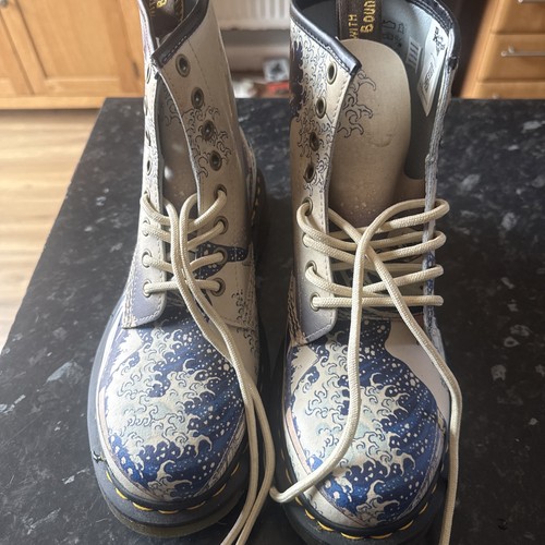 Wave martins size 6 - dr,