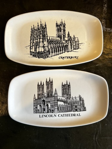 Poole pottery souvenir - souvenir, plates