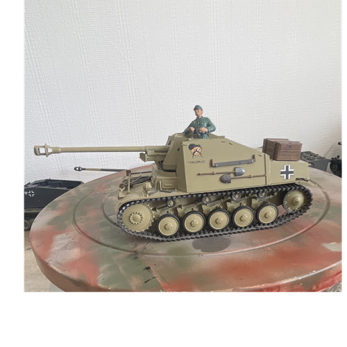 Tamiya tank model plastic - tank,