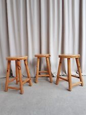 Vtg Late Mid Century Set Of 3 Pine Kitchen Bar Stools Retro Modernist R552