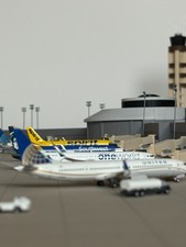 1:400 Complete Airport Set