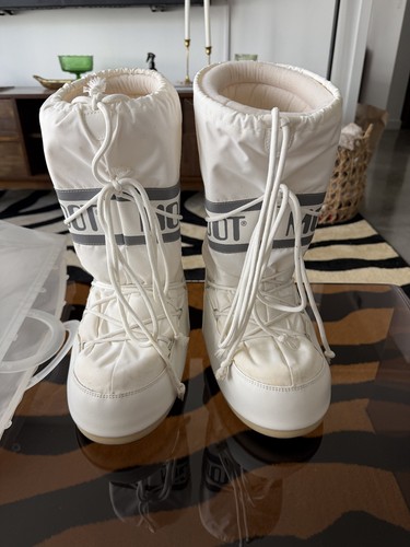 Moon boot icon - icon, white