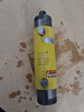 9 tonne,  Enerpac jack,  700 Bar, BRD93, 90 Nm, Double Acting