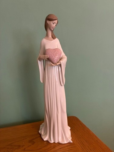 Rare lladro love amor - rare, figurine