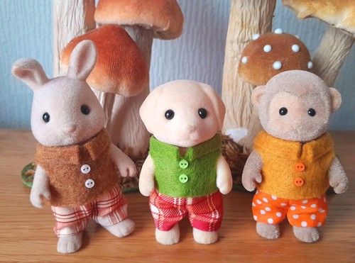 Sylvanian families clothes - sylvanian,