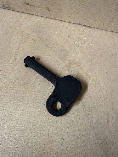 Tail lift key - 3,