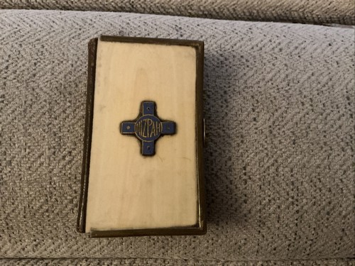 Mizpah book common prayer - of,
