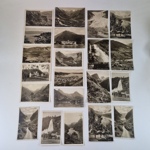 Collection antique - of, 21