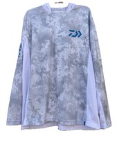 Huk Fishing Daiwa Long Sleeve