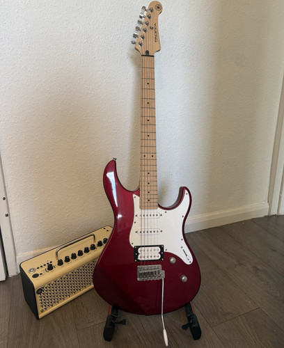 Yamaha pacifica red solid body - pacifica,