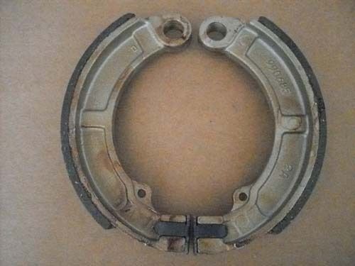 Vespa rear brake - shoes, shoe
