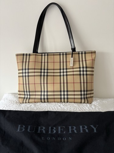 Burberry large nova check tote - burberry,