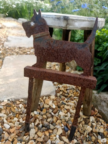 Victorian cast iron - cast,