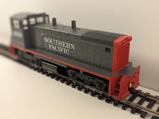 Athearn HO Scale EMD SW1500
