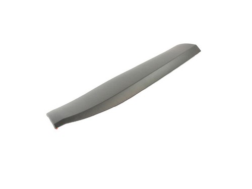 Front right door moulding - front,
