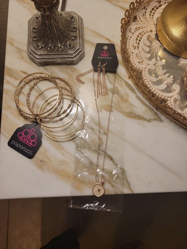 Paparazzi earrings and