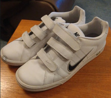 Nike Court Tradition V2