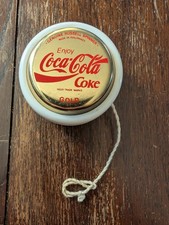 Vintage Coca Cola Gold yo-yo Genuine Russell  Spinner Good Condition yoyo 