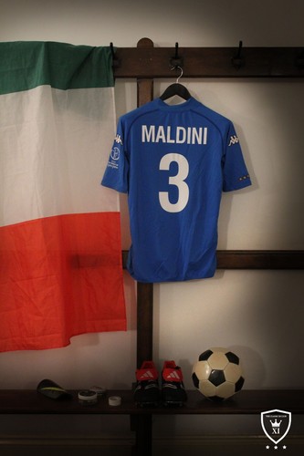 Italy home shirt 2002 - italy,