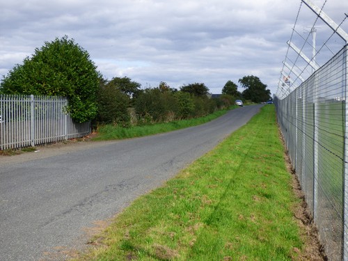 Photo 6x4 walkinshaw road - photo,