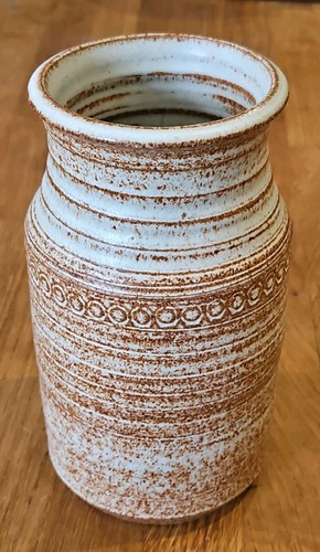 Broadstairs studio pottery - studio,