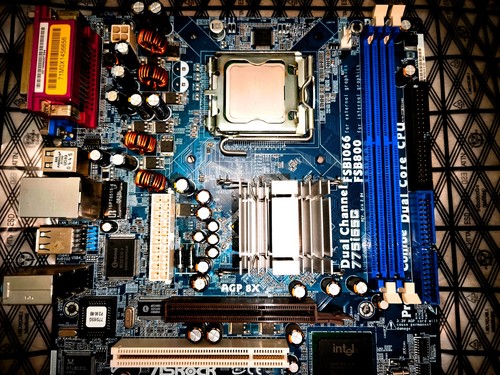 Asrock 775i65g rev 2 04 - 2.0., rev: