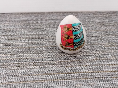 Swan china crested ware egg - swan,