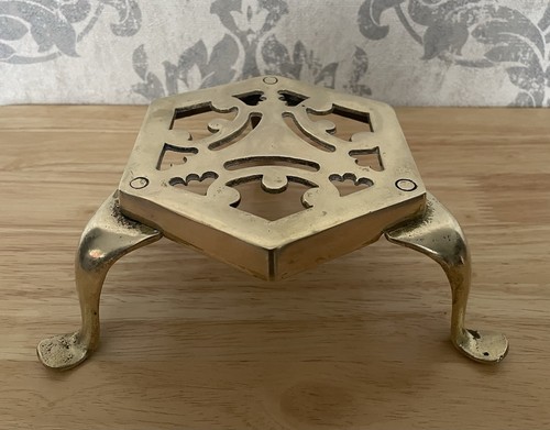 Solid brass trivet hexagonal - solid,