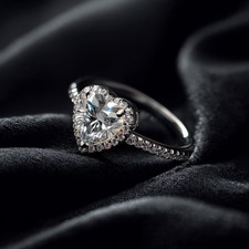 Heart Halo Real Moissanite VVS