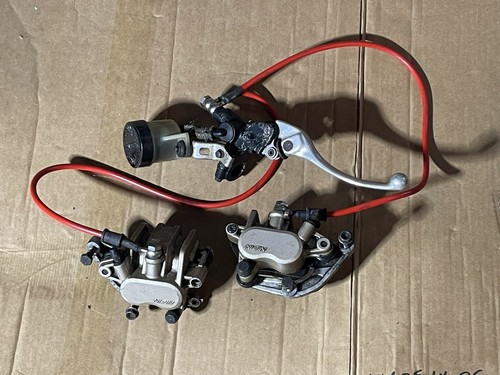 Honda cbr400 nc23 - honda,