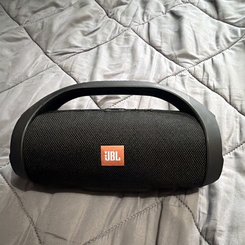 Off brand jbl boombox - jbl,
