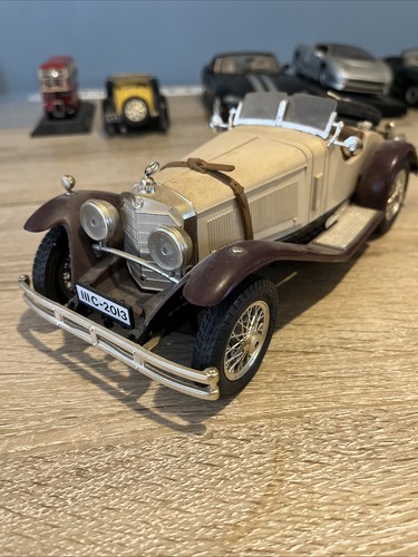 Mercedes benz ssk burago model - ssk,