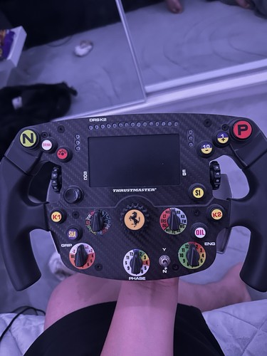 Thrustmaster ferrari sf1000 - thrustmaster,