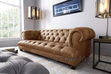 Drummond Button Back Seat