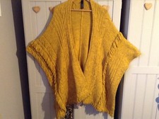 Lovely Ladies MARKS&SPENCER'S Shawl One Size