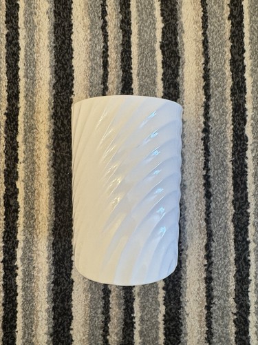 White print flower pot large - white,