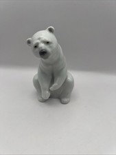 Lladro "Resting" Polar Bear