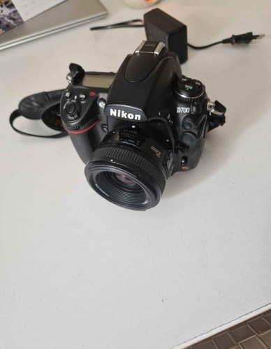 Nikon d700 1mp digital - 12.1mp, slr
