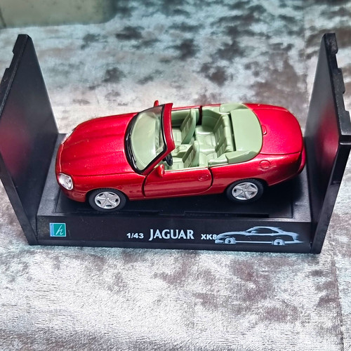 Hongwell cararama jaguar - hongwell,