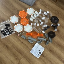 Hexbug Nano track including