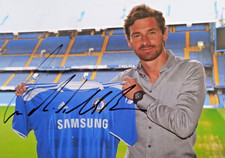 ANDRE VILLAS-BOAS  CHELSEA, AUTOGRAPHED 7 X 5  PHOTOGRAPH.