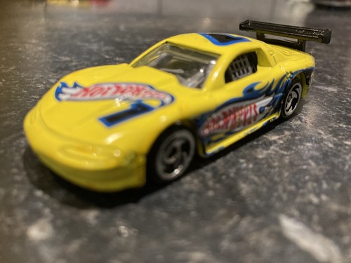Hotwheels 2000 olds - -,