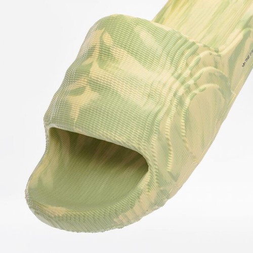 Adidas adilette magic lime - adidas,