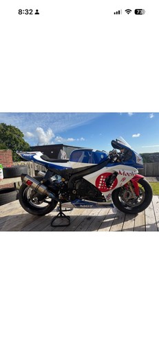Suzuki gsx r1000 - suzuki, gsx-r1000